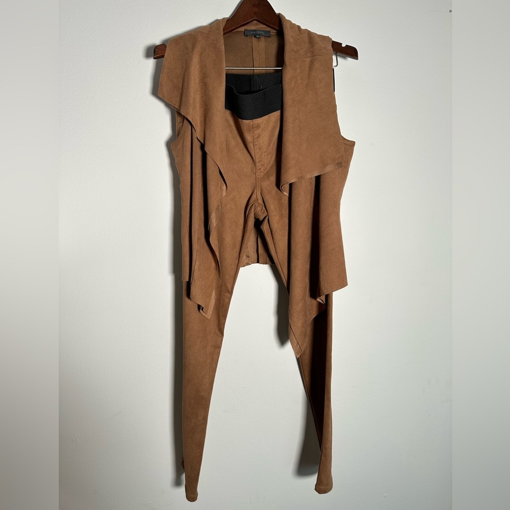 Tan Suede Set